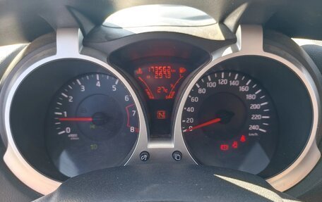 Nissan Juke II, 2014 год, 920 000 рублей, 3 фотография