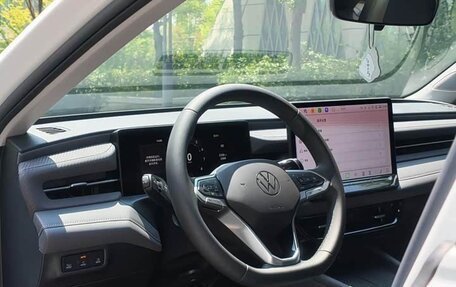 Volkswagen Lavida, 2025 год, 1 415 000 рублей, 7 фотография
