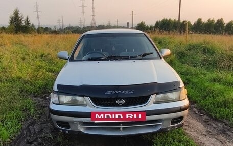Nissan Sunny B15, 2001 год, 260 000 рублей, 2 фотография