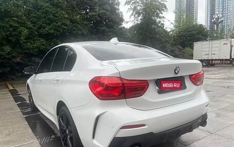 BMW 1 серия, 2022 год, 1 480 000 рублей, 4 фотография