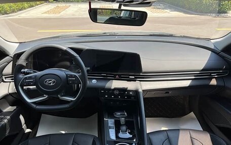 Hyundai Elantra, 2022 год, 1 235 000 рублей, 12 фотография