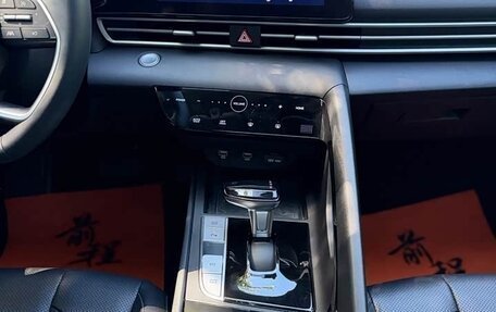 Hyundai Elantra, 2022 год, 1 250 000 рублей, 9 фотография
