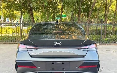Hyundai Elantra, 2023 год, 1 410 000 рублей, 4 фотография