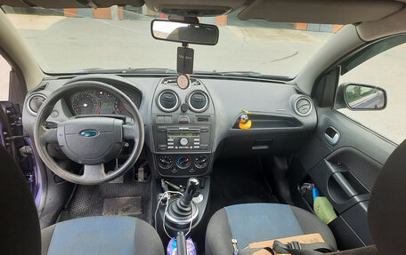 Ford Fiesta, 2006 год, 340 000 рублей, 4 фотография