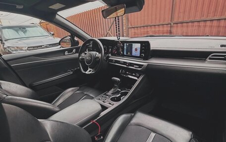 KIA K5, 2021 год, 2 650 000 рублей, 23 фотография