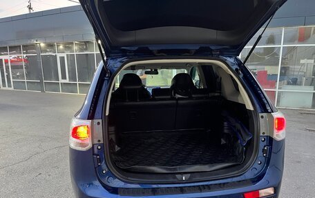 Mitsubishi Outlander III рестайлинг 3, 2013 год, 1 370 000 рублей, 7 фотография