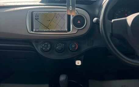 Toyota Vitz, 2011 год, 839 000 рублей, 19 фотография