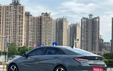 Hyundai Elantra, 2022 год, 1 330 000 рублей, 6 фотография