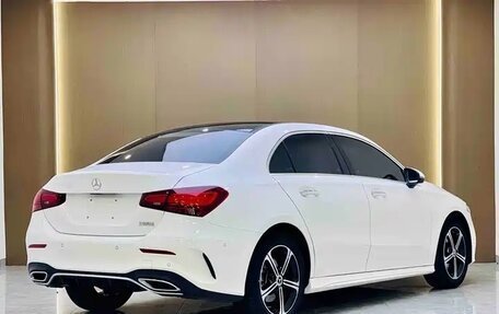 Mercedes-Benz A-Класс, 2023 год, 1 705 500 рублей, 3 фотография