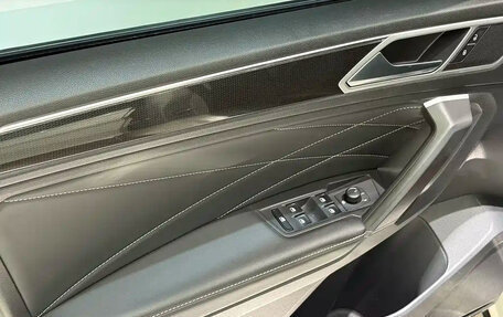 Volkswagen Tiguan II, 2023 год, 2 503 100 рублей, 17 фотография