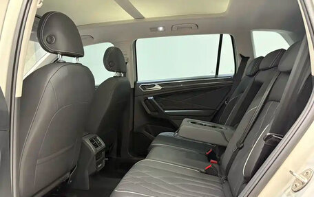 Volkswagen Tiguan II, 2023 год, 2 503 100 рублей, 12 фотография