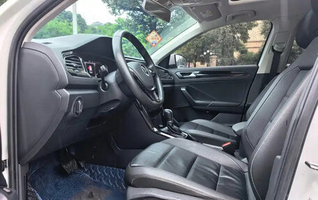 Volkswagen T-Roc I, 2023 год, 1 480 000 рублей, 4 фотография