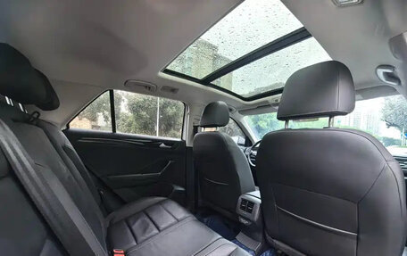 Volkswagen T-Roc I, 2023 год, 1 480 000 рублей, 9 фотография
