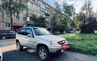 Chevrolet Niva I рестайлинг, 2011 год, 450 000 рублей, 1 фотография