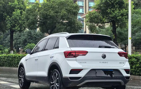 Volkswagen T-Roc I, 2023 год, 1 480 000 рублей, 15 фотография