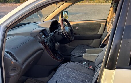 Toyota Harrier, 2000 год, 1 000 000 рублей, 5 фотография