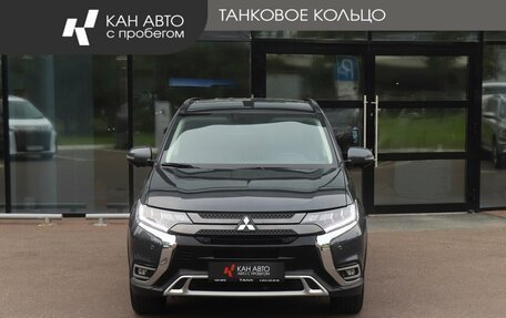 Mitsubishi Outlander III рестайлинг 3, 2021 год, 3 260 000 рублей, 2 фотография