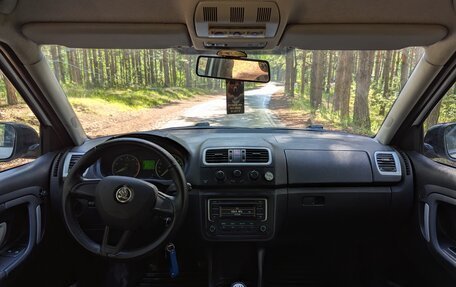 Skoda Fabia II, 2008 год, 380 000 рублей, 13 фотография