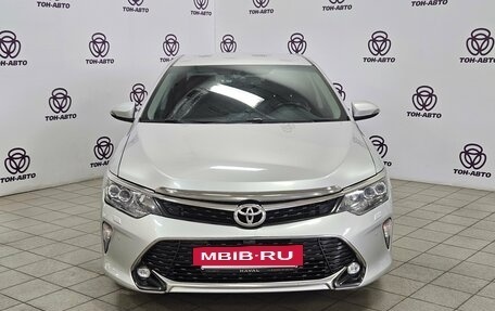 Toyota Camry, 2017 год, 1 633 000 рублей, 2 фотография