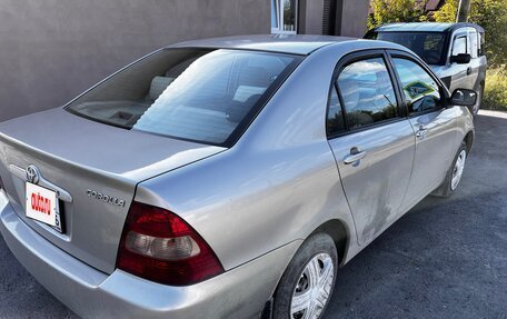 Toyota Corolla, 2001 год, 500 000 рублей, 4 фотография