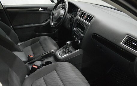 Volkswagen Jetta VI, 2012 год, 1 031 000 рублей, 11 фотография