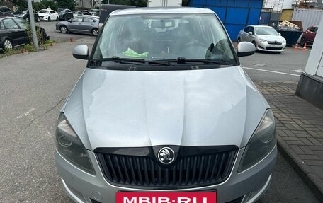 Skoda Fabia II, 2014 год, 699 000 рублей, 2 фотография