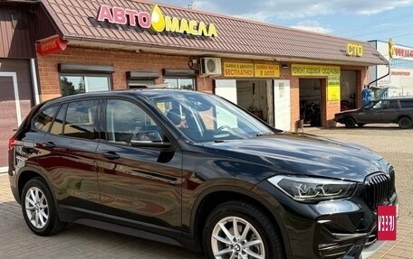 BMW X1, 2020 год, 2 750 000 рублей, 3 фотография