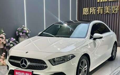Mercedes-Benz A-Класс, 2022 год, 1 840 000 рублей, 1 фотография