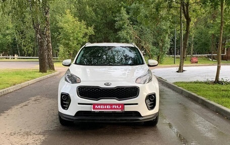 KIA Sportage IV рестайлинг, 2016 год, 1 800 000 рублей, 3 фотография