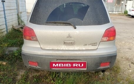 Mitsubishi Outlander III рестайлинг 3, 2003 год, 496 000 рублей, 3 фотография