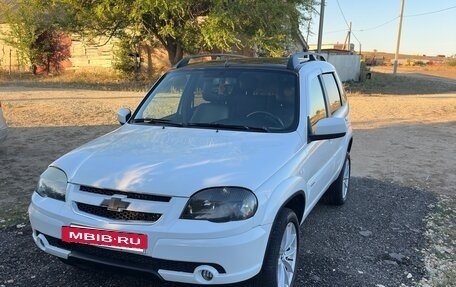 Chevrolet Niva I рестайлинг, 2018 год, 900 000 рублей, 12 фотография
