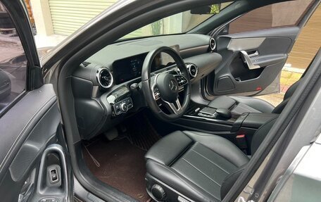 Mercedes-Benz A-Класс, 2022 год, 1 780 000 рублей, 7 фотография