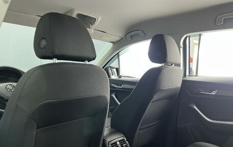 Skoda Karoq I, 2020 год, 2 350 000 рублей, 10 фотография