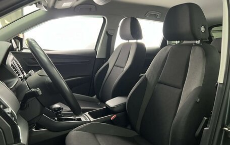 Skoda Karoq I, 2020 год, 2 350 000 рублей, 9 фотография