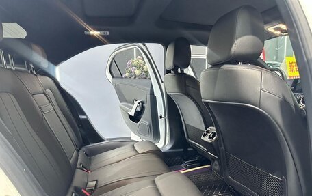Mercedes-Benz A-Класс, 2022 год, 1 840 000 рублей, 8 фотография