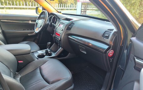 KIA Sorento II рестайлинг, 2011 год, 1 440 000 рублей, 10 фотография