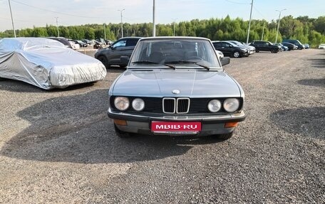 BMW 5 серия, 1986 год, 500 000 рублей, 1 фотография