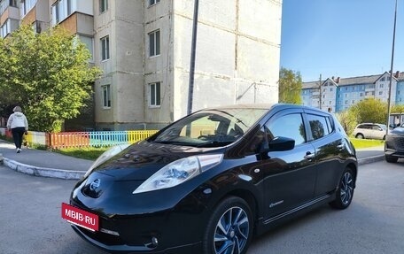 Nissan Leaf I, 2017 год, 790 000 рублей, 3 фотография