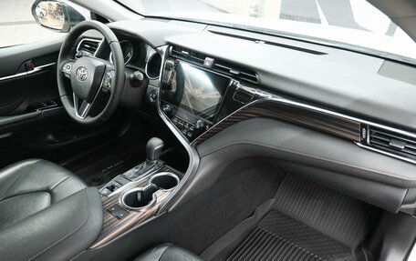 Toyota Camry, 2019 год, 2 579 900 рублей, 11 фотография