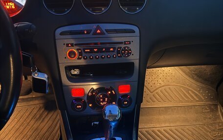 Peugeot 308 II, 2010 год, 535 000 рублей, 3 фотография
