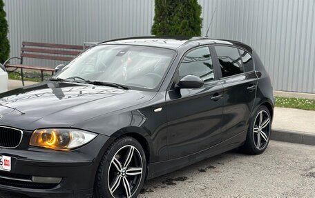 BMW 1 серия, 2007 год, 550 000 рублей, 8 фотография