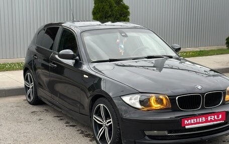 BMW 1 серия, 2007 год, 550 000 рублей, 3 фотография