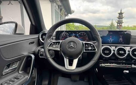 Mercedes-Benz A-Класс, 2022 год, 1 588 000 рублей, 8 фотография