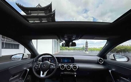 Mercedes-Benz A-Класс, 2022 год, 1 588 000 рублей, 15 фотография
