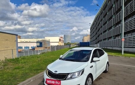 KIA Rio III рестайлинг, 2015 год, 430 000 рублей, 3 фотография