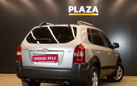 Hyundai Tucson III, 2007 год, 700 000 рублей, 4 фотография