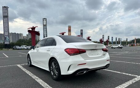Mercedes-Benz A-Класс, 2022 год, 1 960 000 рублей, 6 фотография
