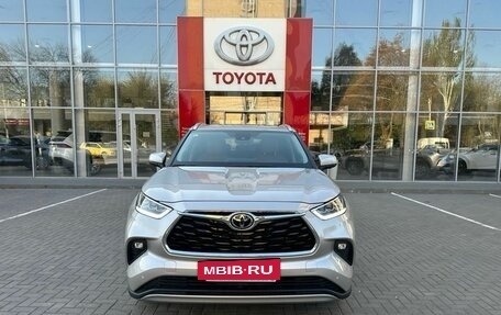 Toyota Highlander, 2026 год, 5 750 000 рублей, 2 фотография