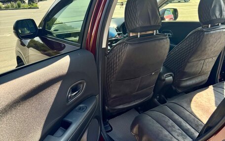 Honda Vezel, 2014 год, 1 550 000 рублей, 12 фотография