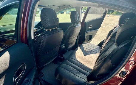 Honda Vezel, 2014 год, 1 550 000 рублей, 11 фотография
